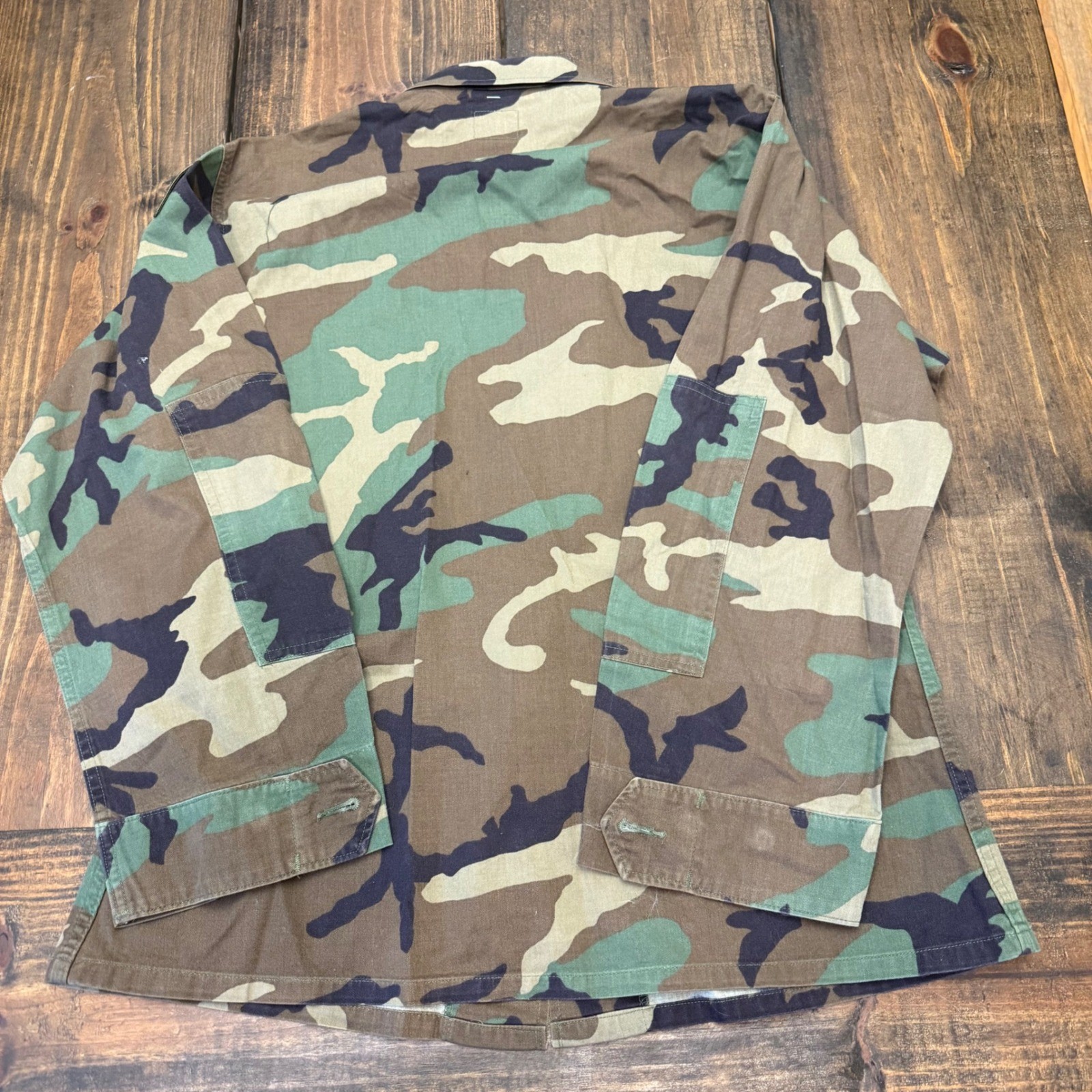 US Army Woodland Camo BDU Field Shirt Jacket Medium 205th military intel Patch