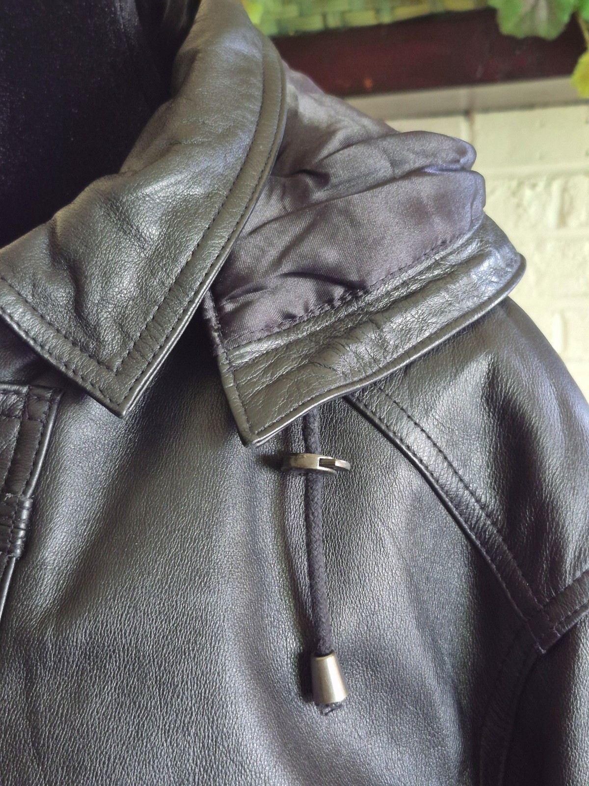 Wilsons The Leather Experts Hooded Toggle Button Drawstring Zip Jacket Vintage