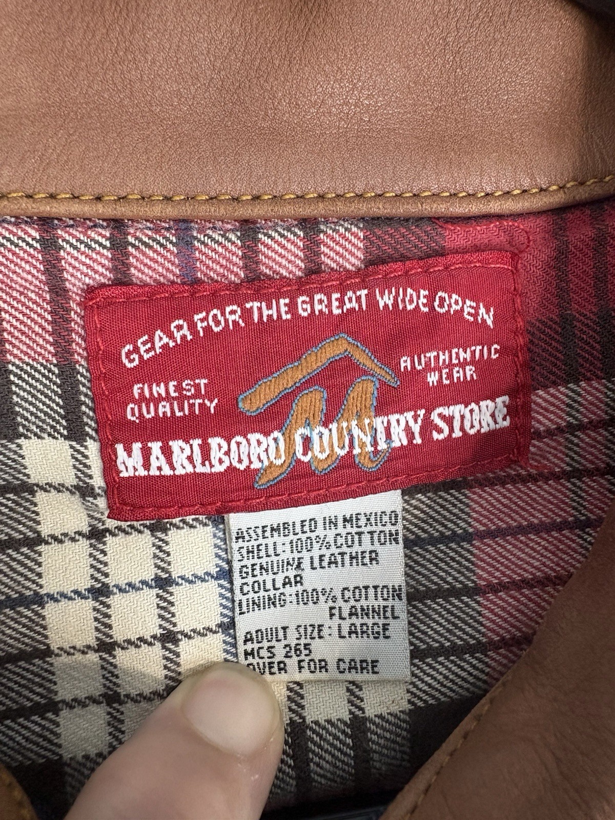 Marlboro Country Store Denim Jacket Leather Collar Flannel Lined Men’s Large 90s