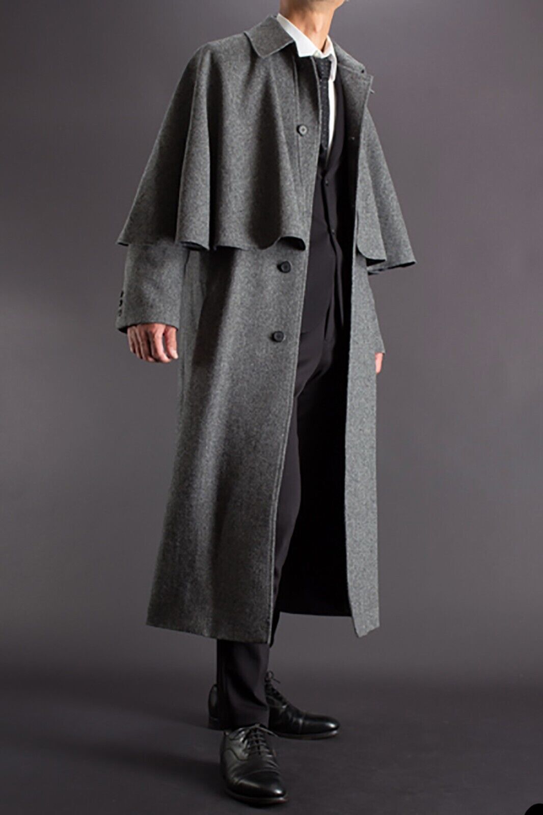 British Tweed Men’s Long Overcoat with Cape Gray Winter Outdoor Casual Warm Coat