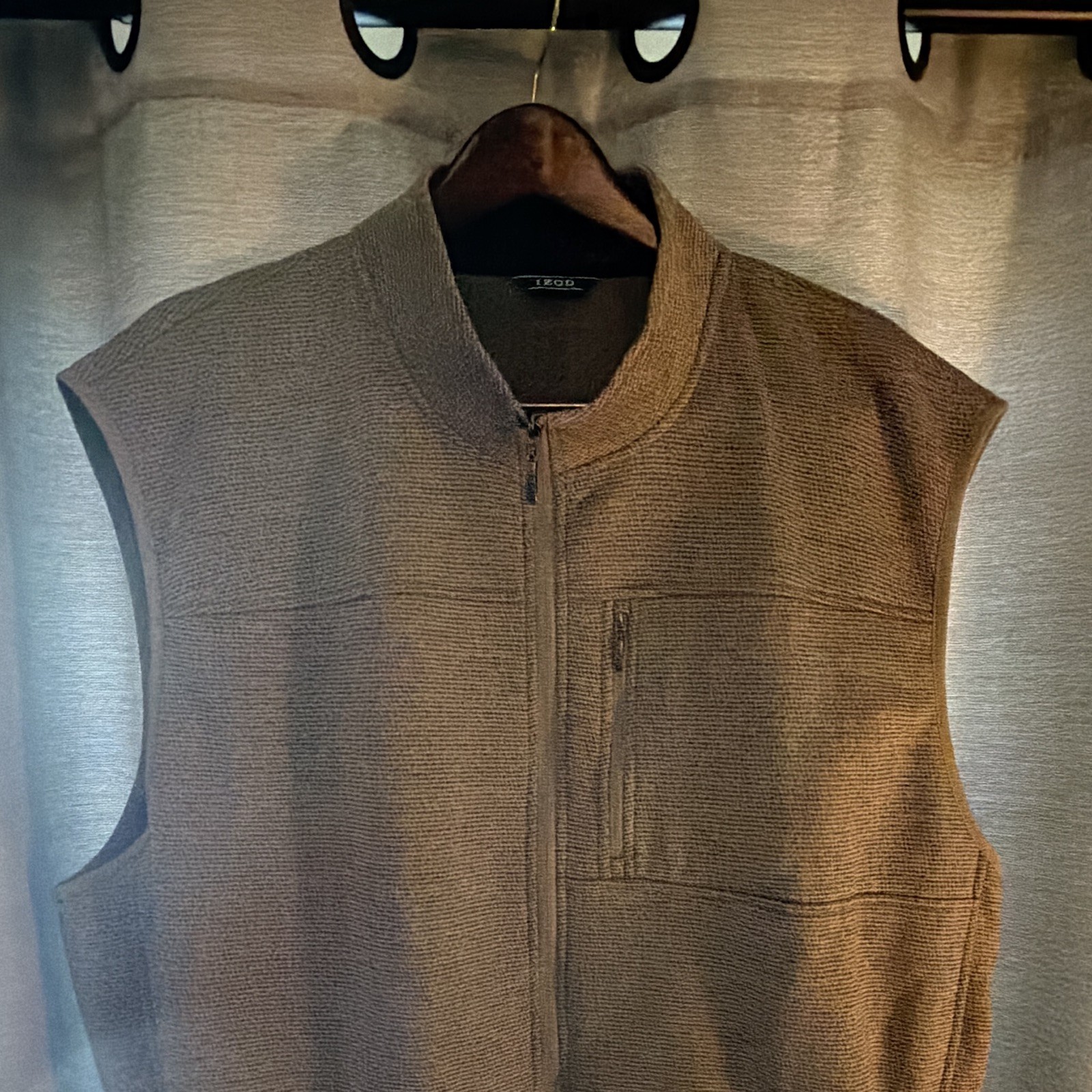 IZOD Men’s Full Zip Stand-Up Collar Vest Brown 3XLT Big & Tall