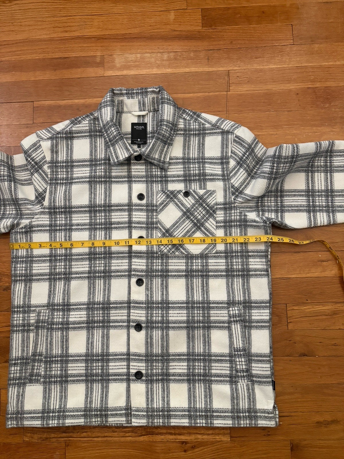 Union Flannel – Men’s Large, White/Grey
