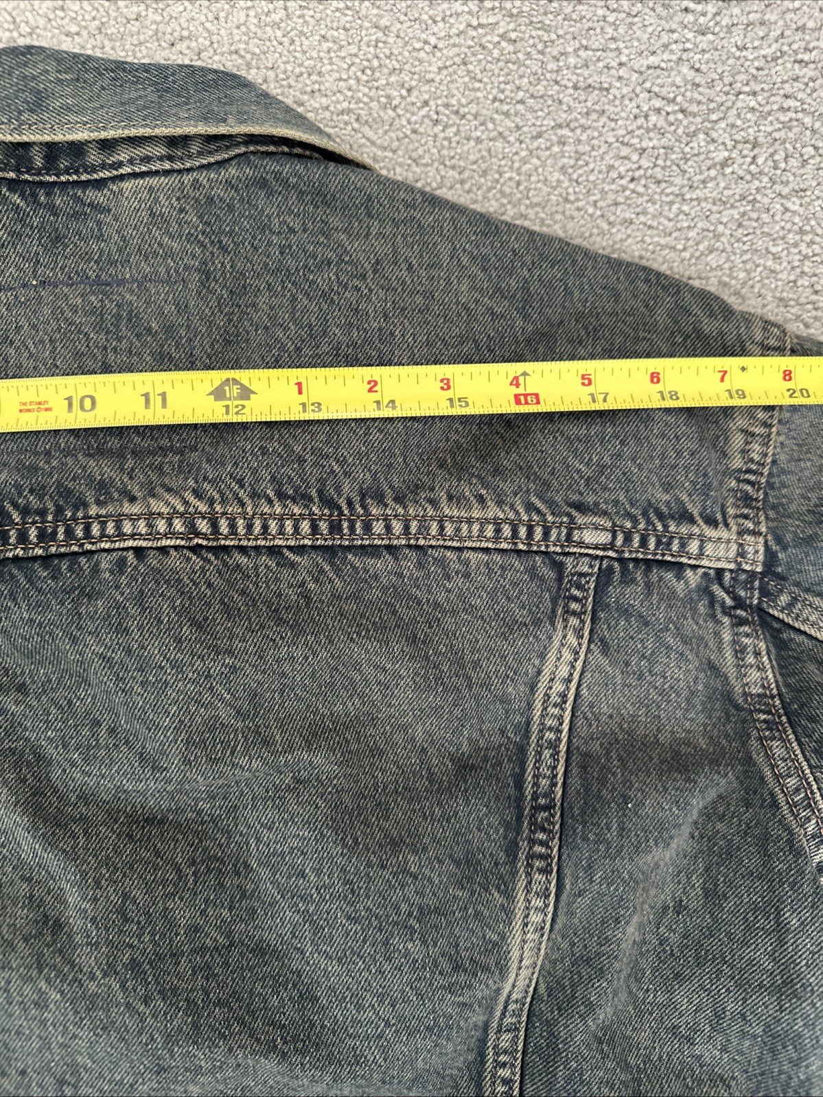 LEVI’S Men’s Medium Dust Blue Green Premium Denim Trucker Jacket Inner Pockets