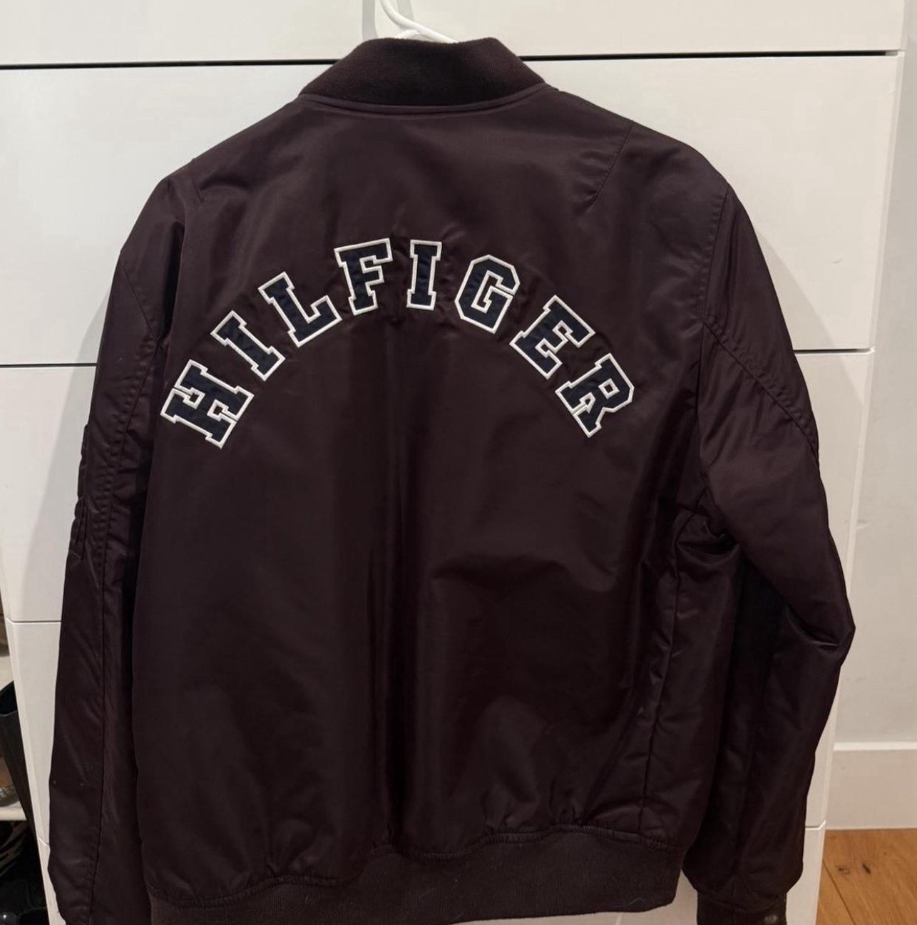 Tommy Hilfiger Brown Bomber Jacket M Lined Full Zip Logo Patch Band Collar