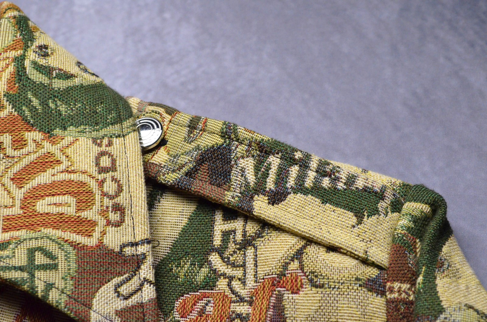 $800 GCDS Milano «Camouflage Hentai» Shirt Jacket Size S Anime Jacquard Tapestry