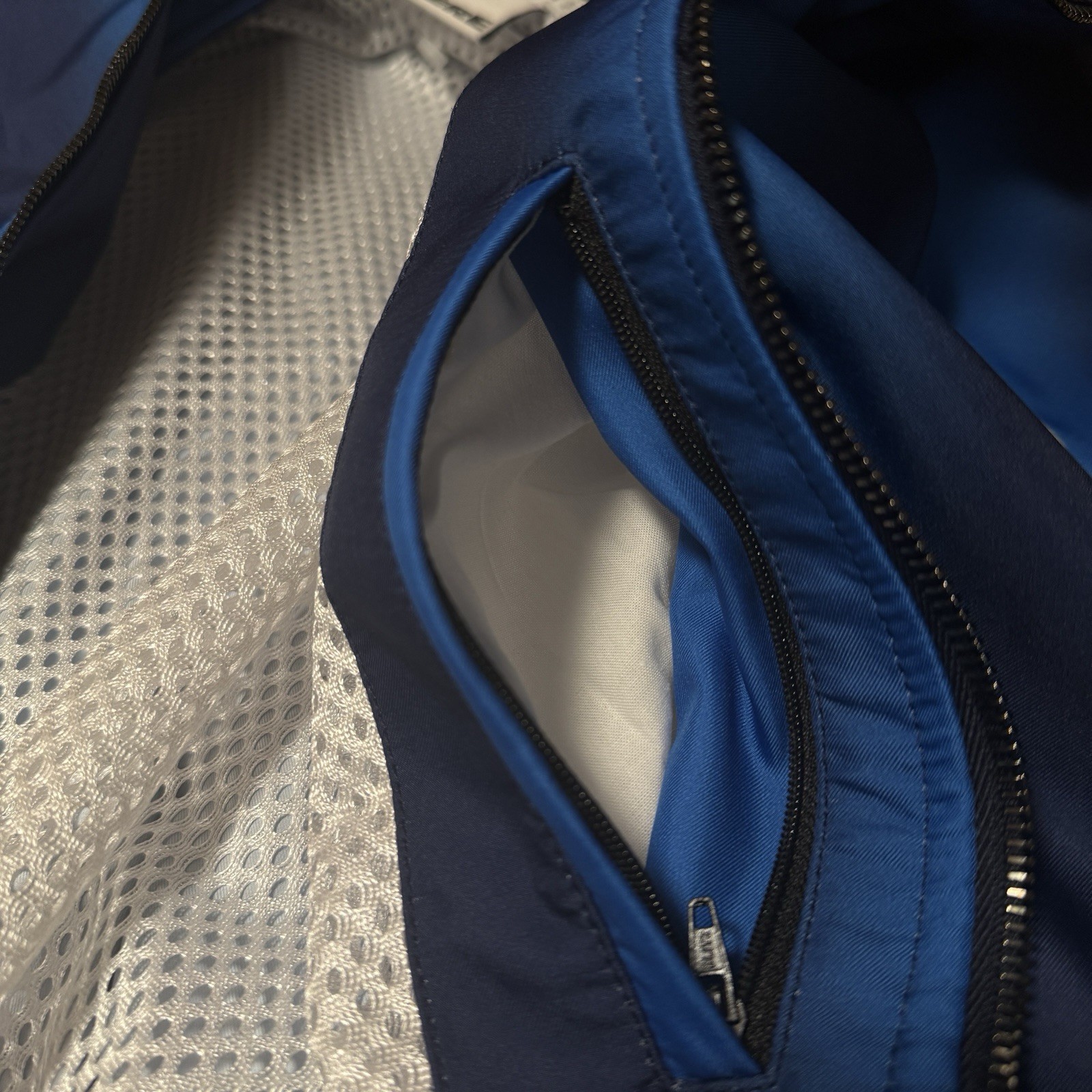 LE PERE Italy Mens Jacket Ombre Blue and Navy NWOT Ret. $550