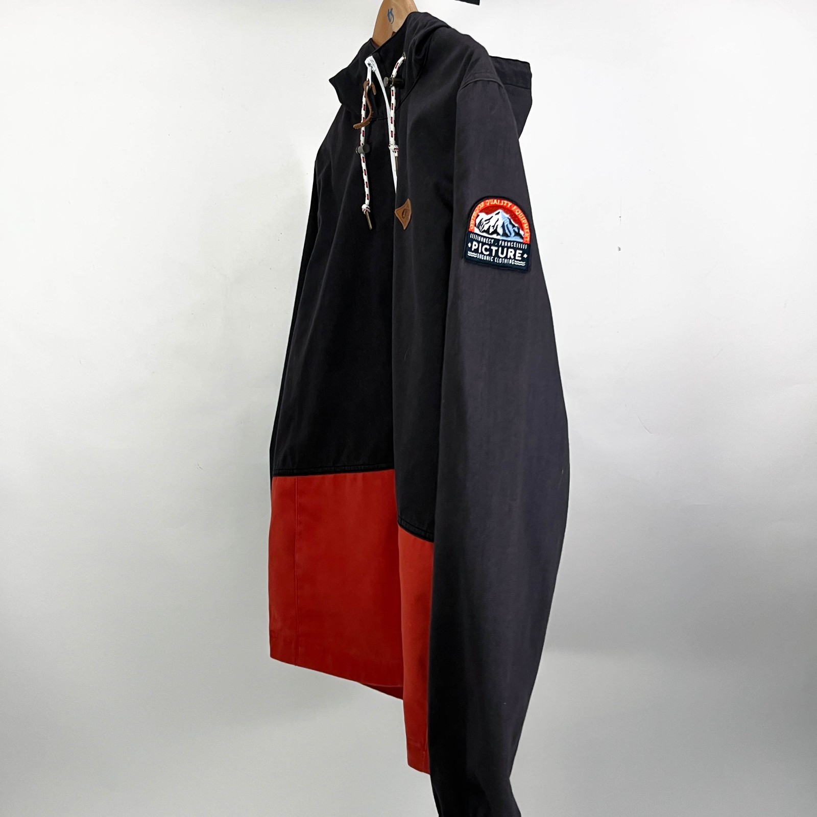 Picture Organic Surface insulated Jacket Mens Medium 10K Block France