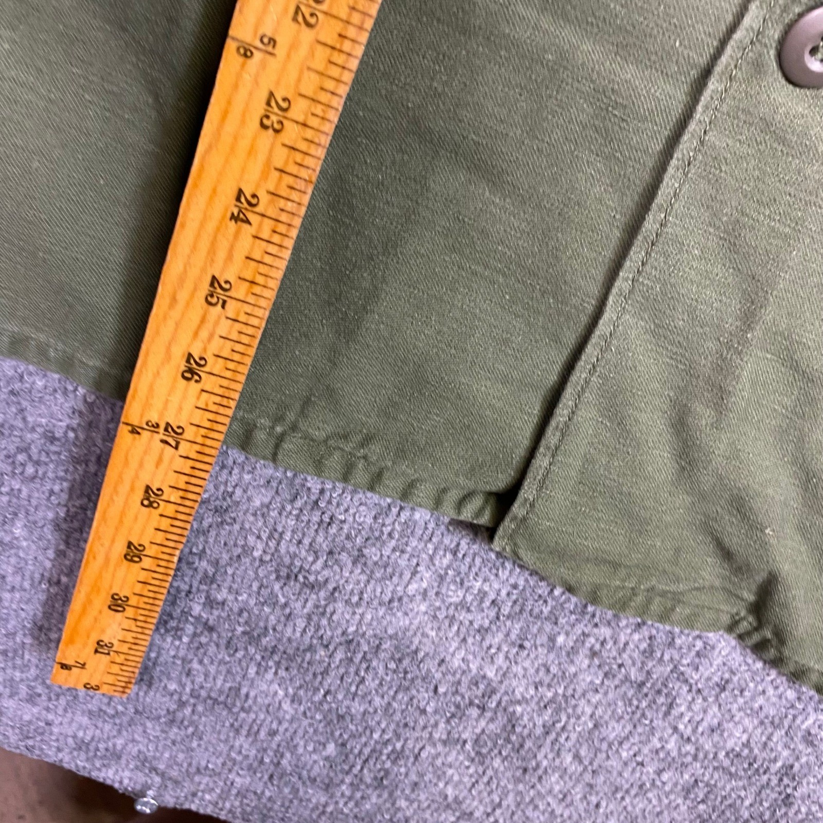 Vintage 1970 US Army OG-107 Cotton Sateen Utility Shirt Sellers Patch 15.5×33