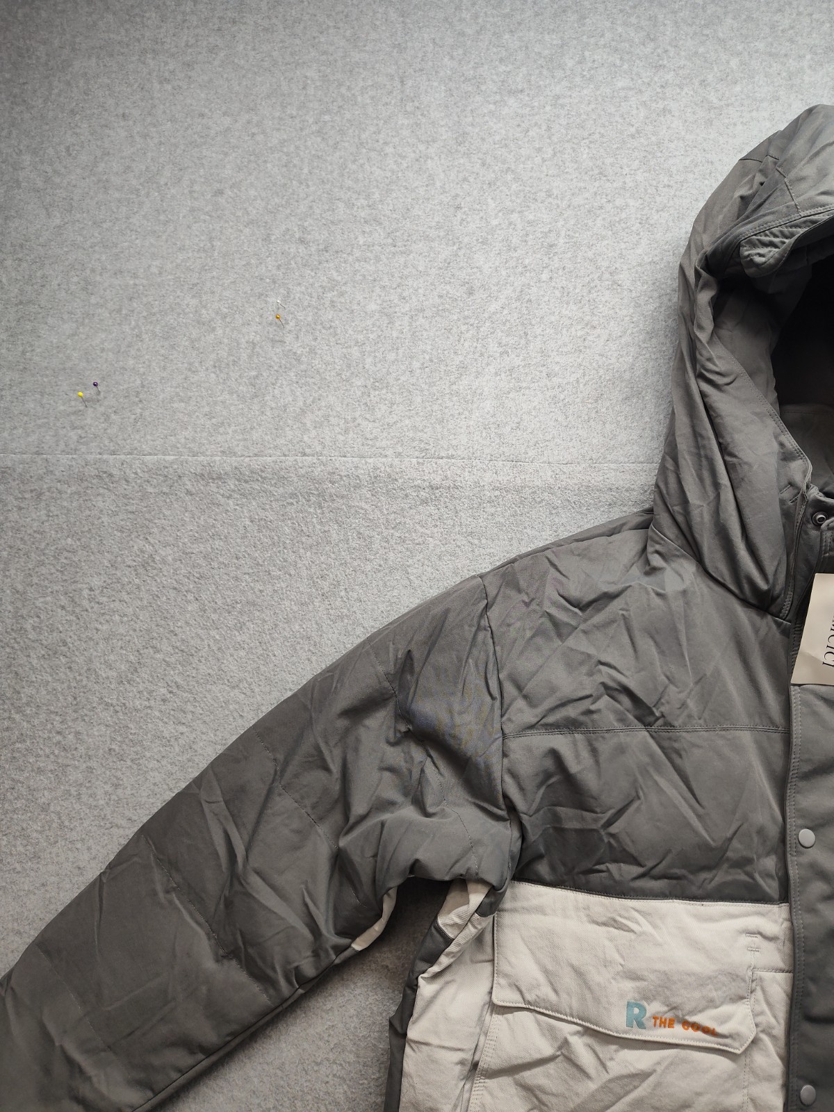 Yes Man Men Puffer Jacket L Gray Colorblock Hooded Winter Insulated Outerwear