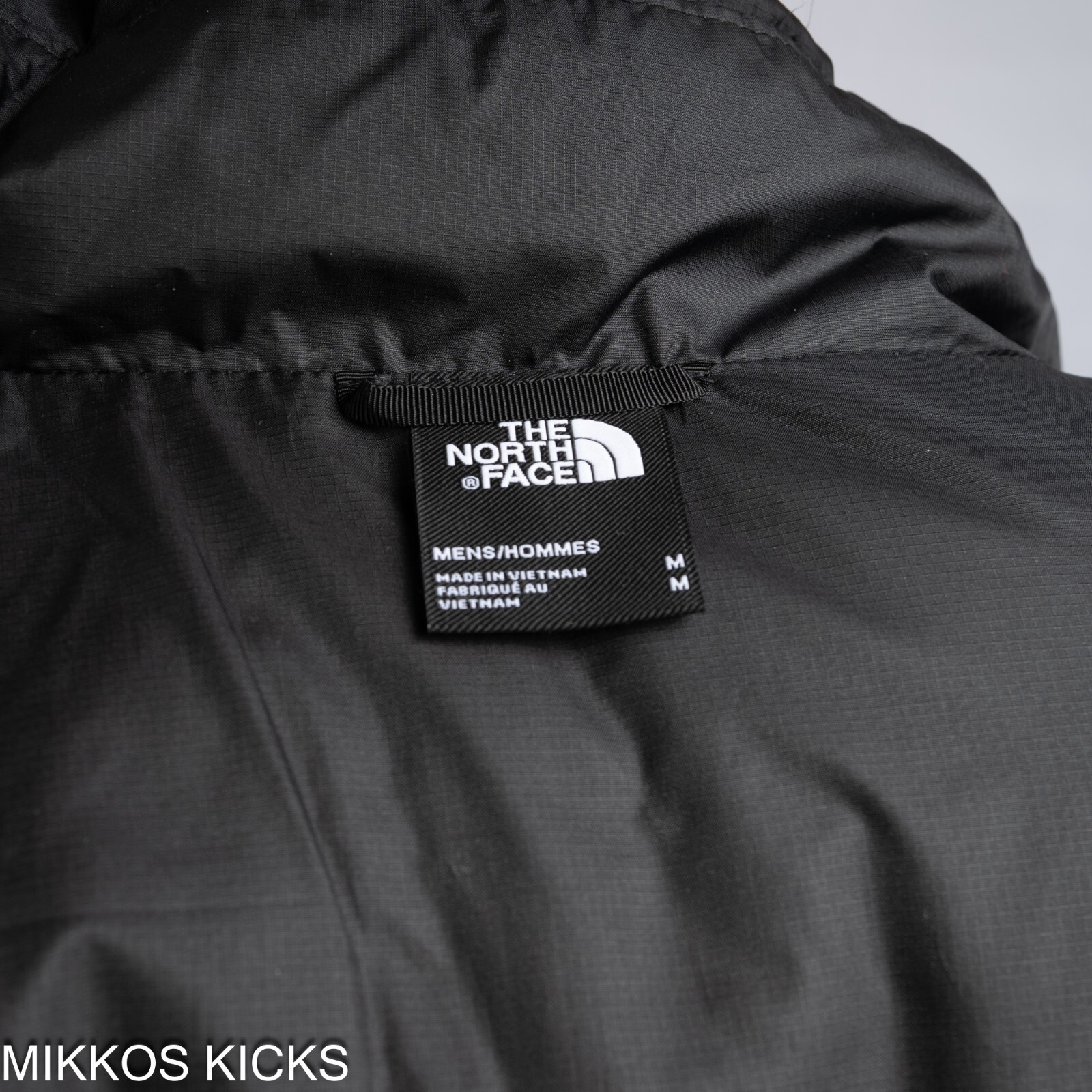 Mens The North Face Minoqua Flare II 2 Insulated 550-Down FZ Puffer Jacket Black