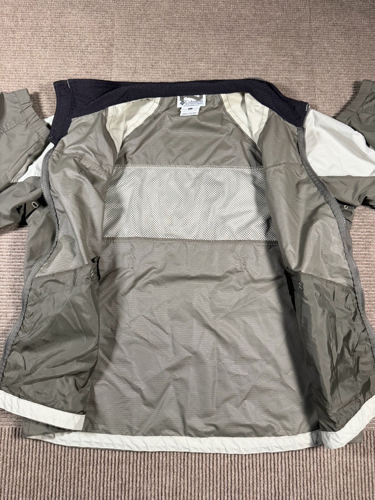 VTG Y2K Columbia Windbreaker Jacket Packable Men’s Large Olive Beige Aztec