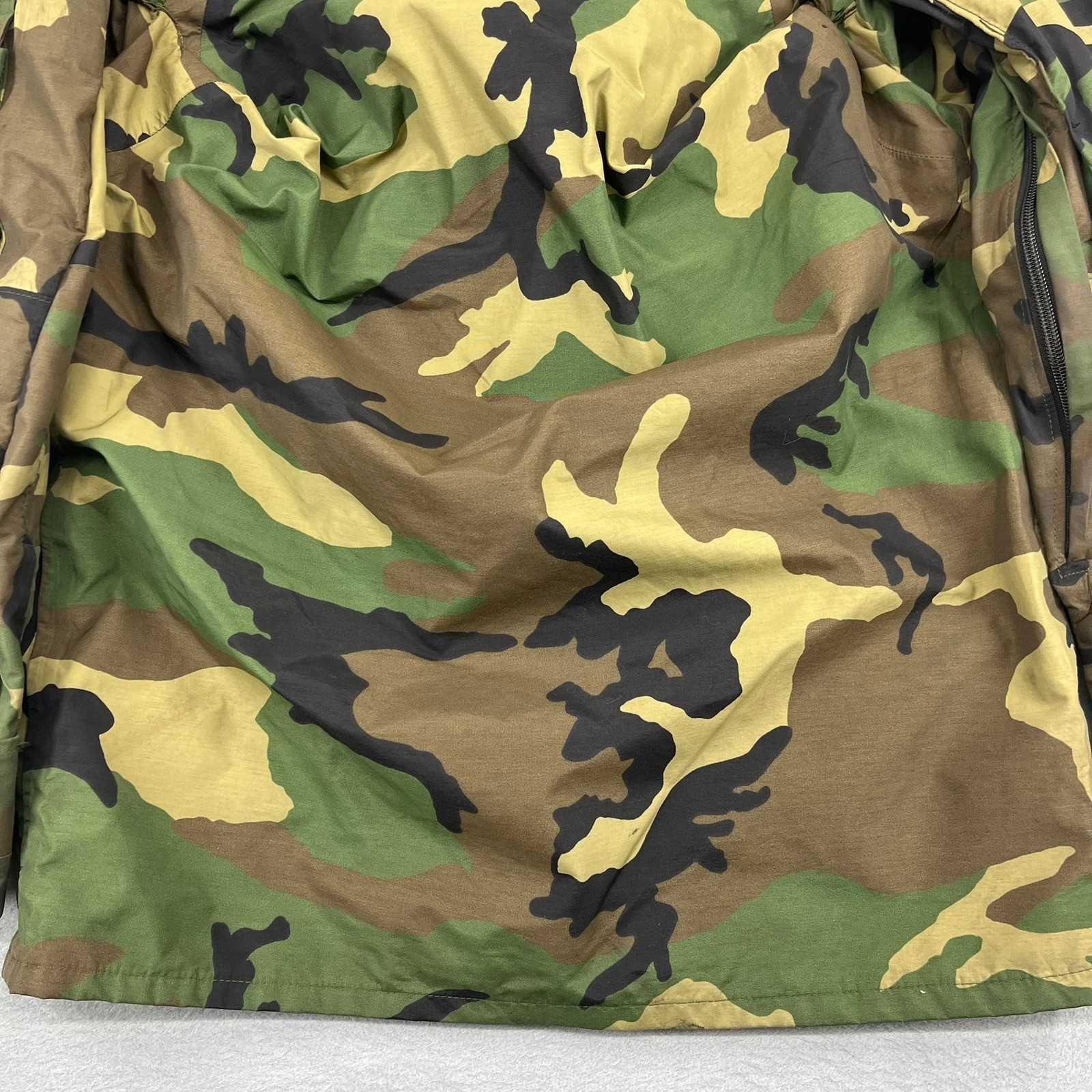 US Military ECWCS Gen 1 Woodland Camo Cold Weather Parka Small Regular