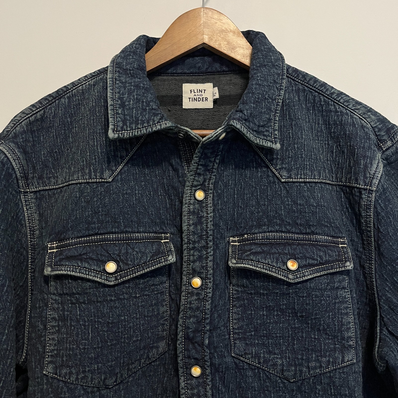 Flint and Tinder Quilted Bone Button Western Shirt Indigo Huckberry Mens L NWOT