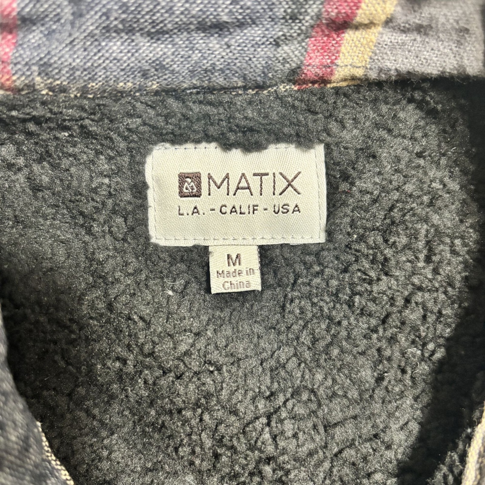 Matix Mens Plaid Shirt Jacket Black Gray & Red Cotton Polyester Blend.