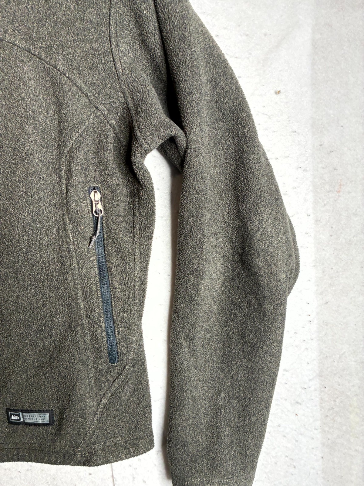 REI Co-op Fleece Jacket Mens 44 Gray Polartec Activewear Long Sleeve Full Zipper