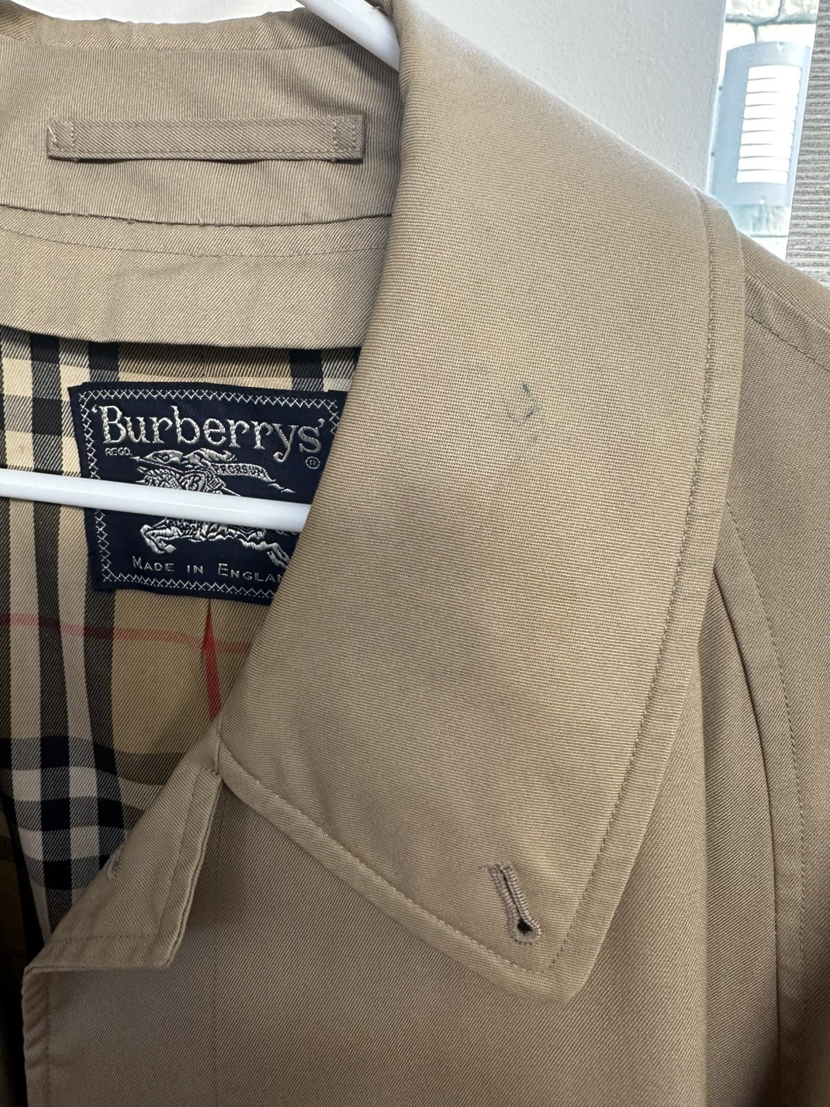 Vintage Burberrys Men’s Beige Trench Mac Coat Made England Nova Check LargeXL