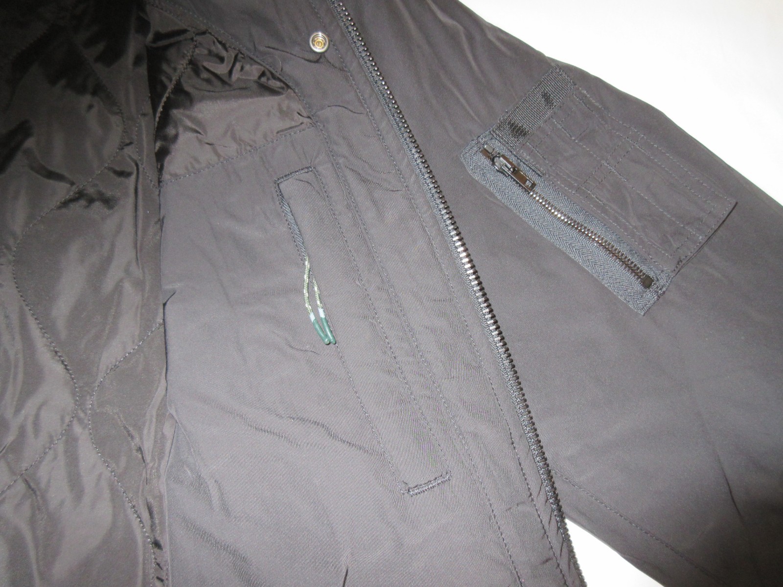 OOBE Brand Men’s Full Zipper Modern Vintage Black Flight Jacket Size Small NWT