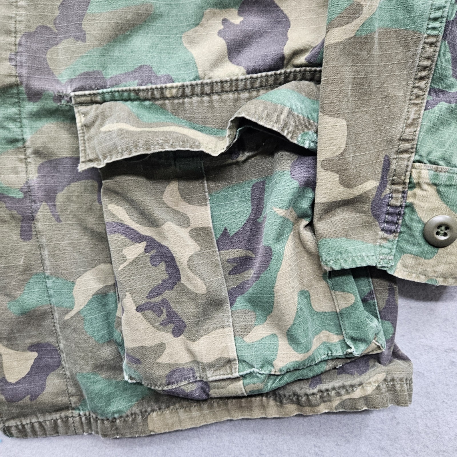 USMC United States Marines Selma Men’s Small Camouflage Military Jacket