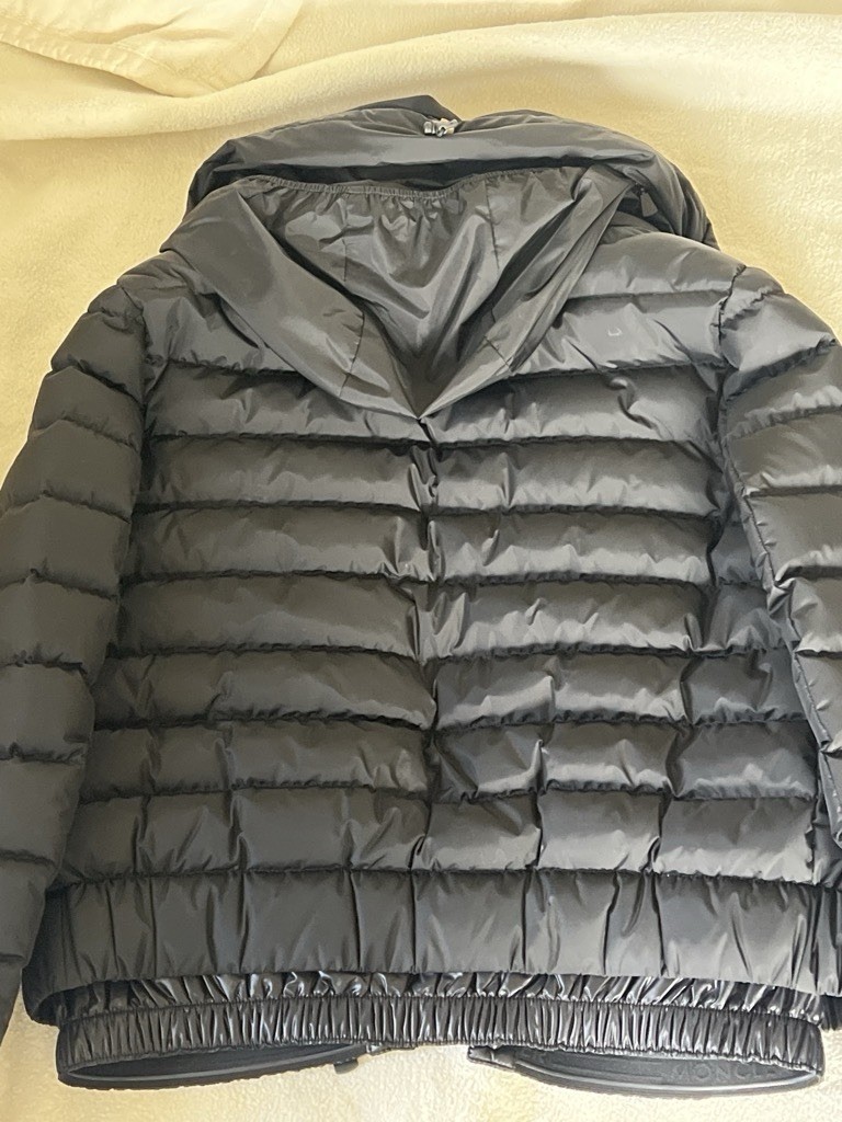 Moncler Grenoble Woman’s M Black Hooded Quilted Logo Full Zip Short Puffer