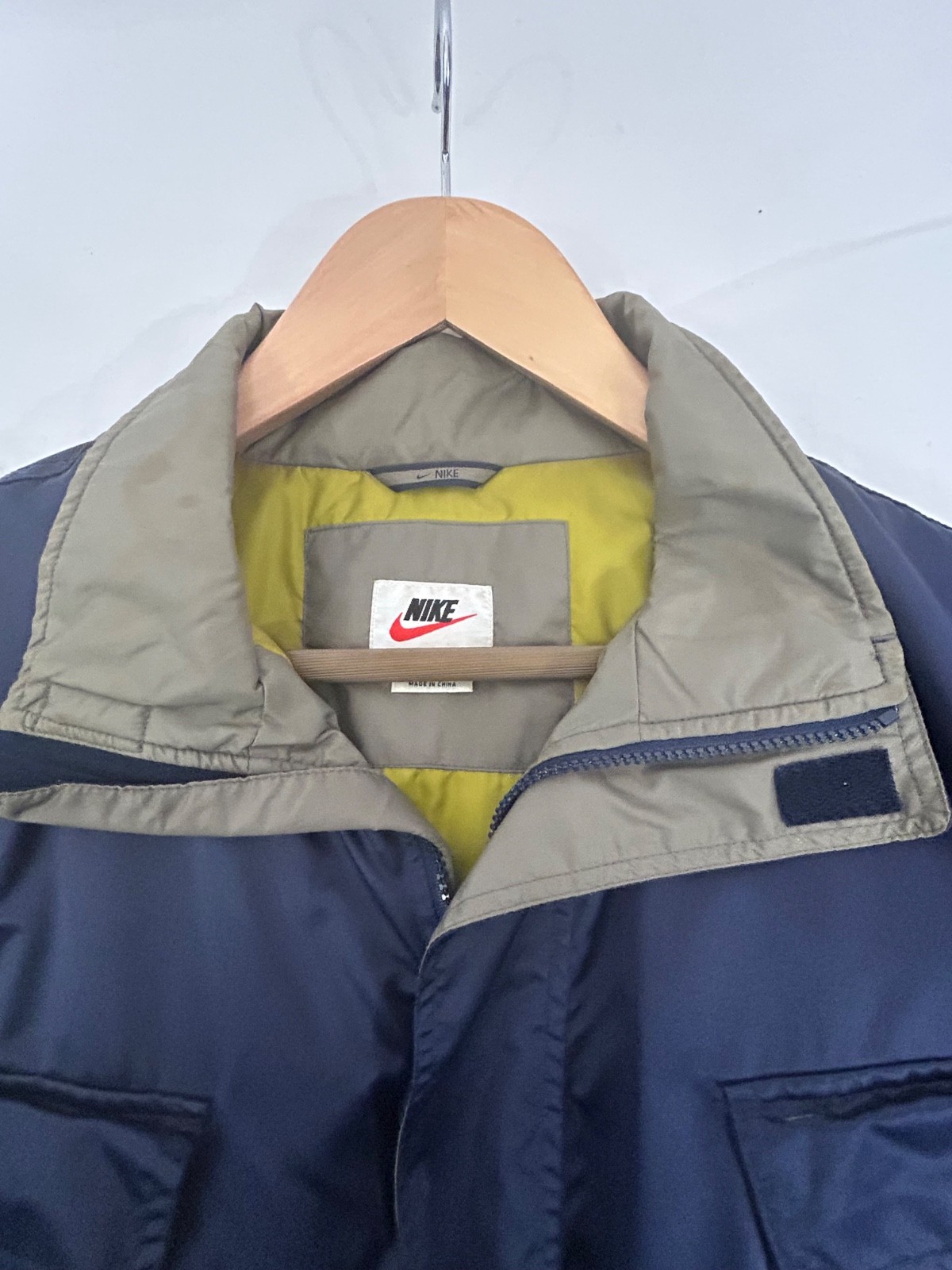 Nike Sports Blue Jacket Men’s Full Zip Nylon Insulated 4 Front Pocket Coat Sz XL