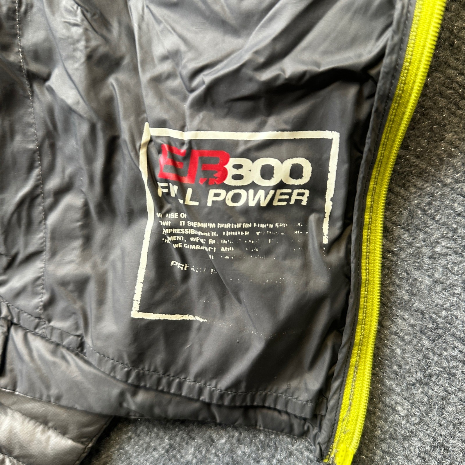Eddie Bauer First Ascent Jacket Mens M Grey 800 Fill Power Down Hooded Puffer