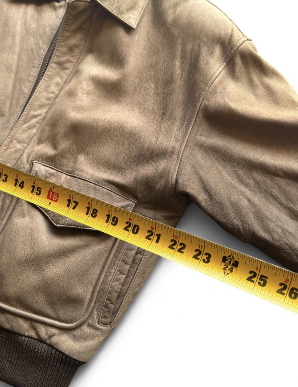 Wilsons Men’s Adventure Bound Originals Leather Detroit Bomber Jacket Size M