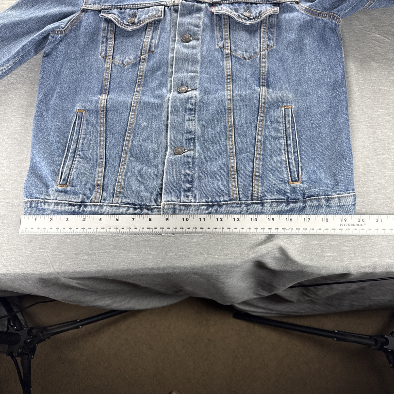Levi’s Strauss Denim Jacket Men Trucker 72334 Large Button Up Classic Western