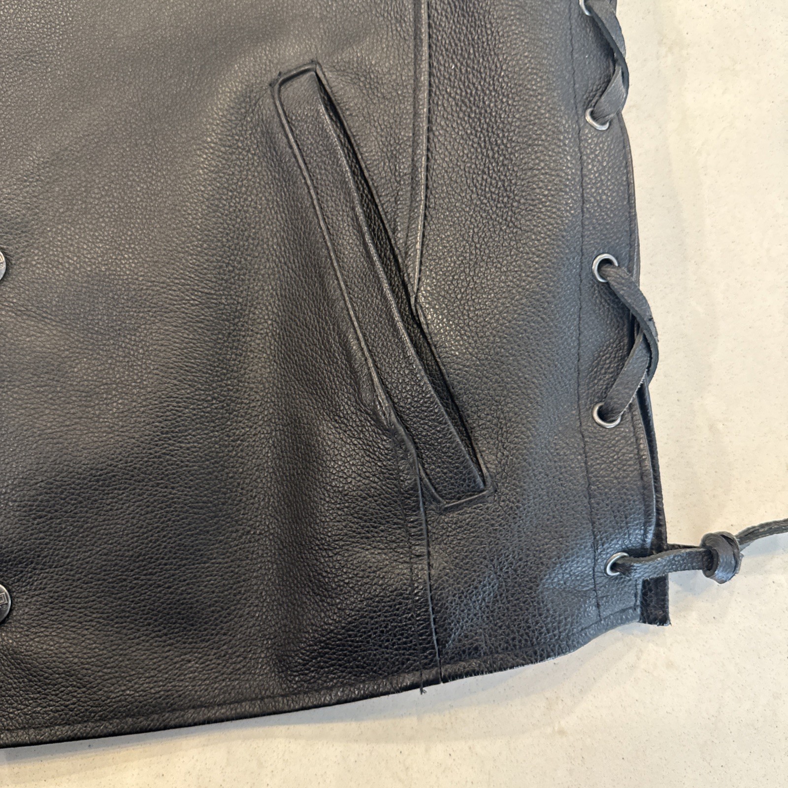 Harley Davidson Leather Vest Mens Medium Black Traditional Side Lace