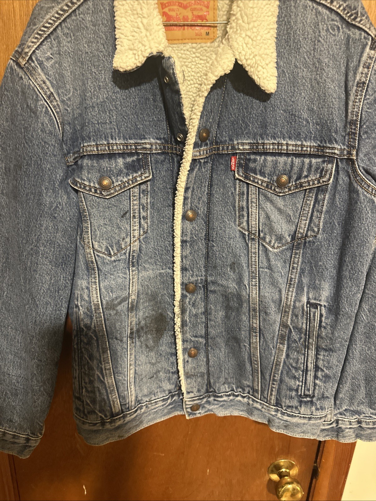 Levi’s Men’s Denim Trucker Jacket Dark Blue, Size Medium UEC