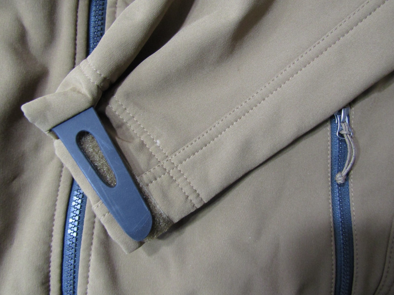 Eddie Bauer Brown Polyester Spandex Fleece Lined Pockets Jacket Men’s Size L
