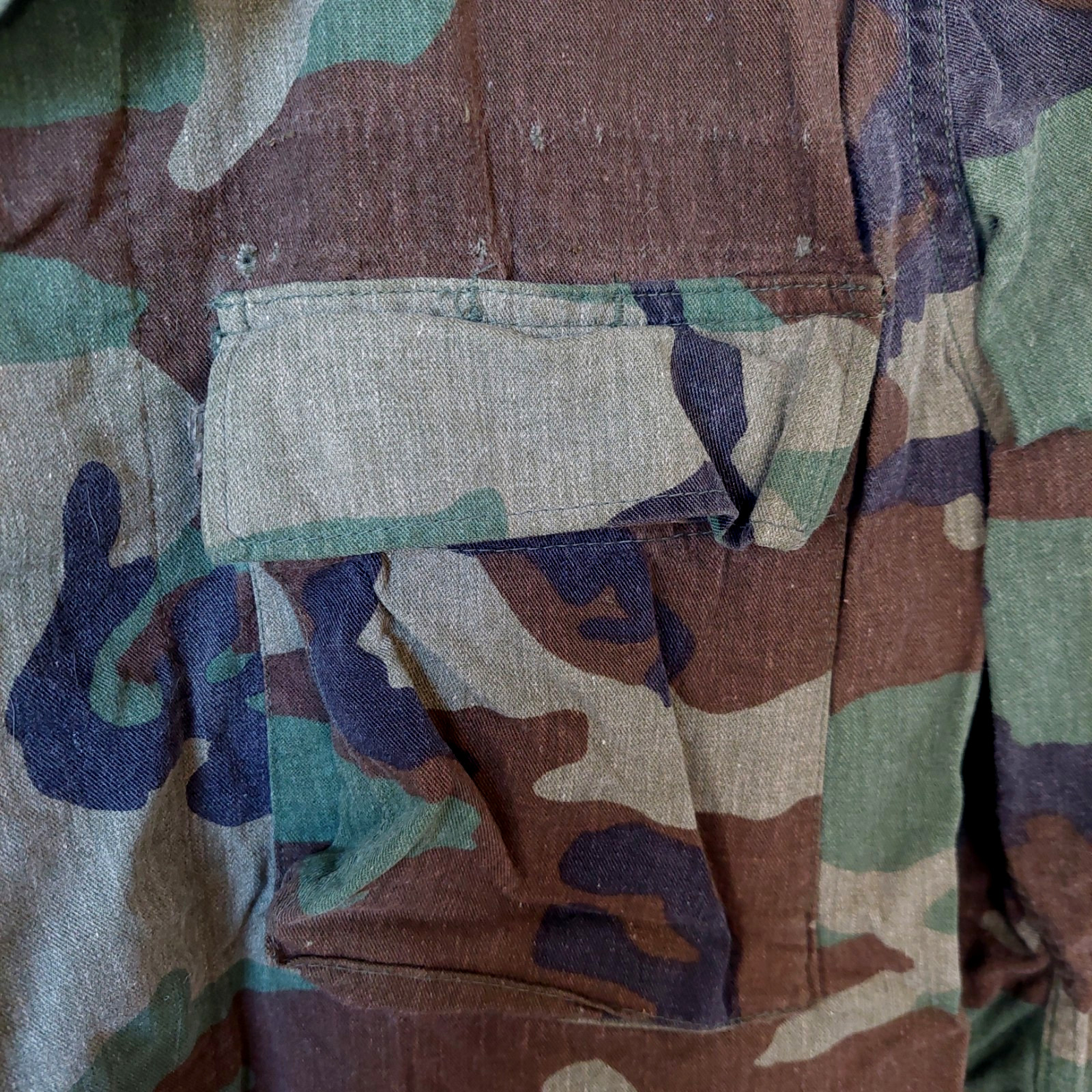 Vintage US United States Army Woodland Camouflage Field Jacket Sz Small Regular