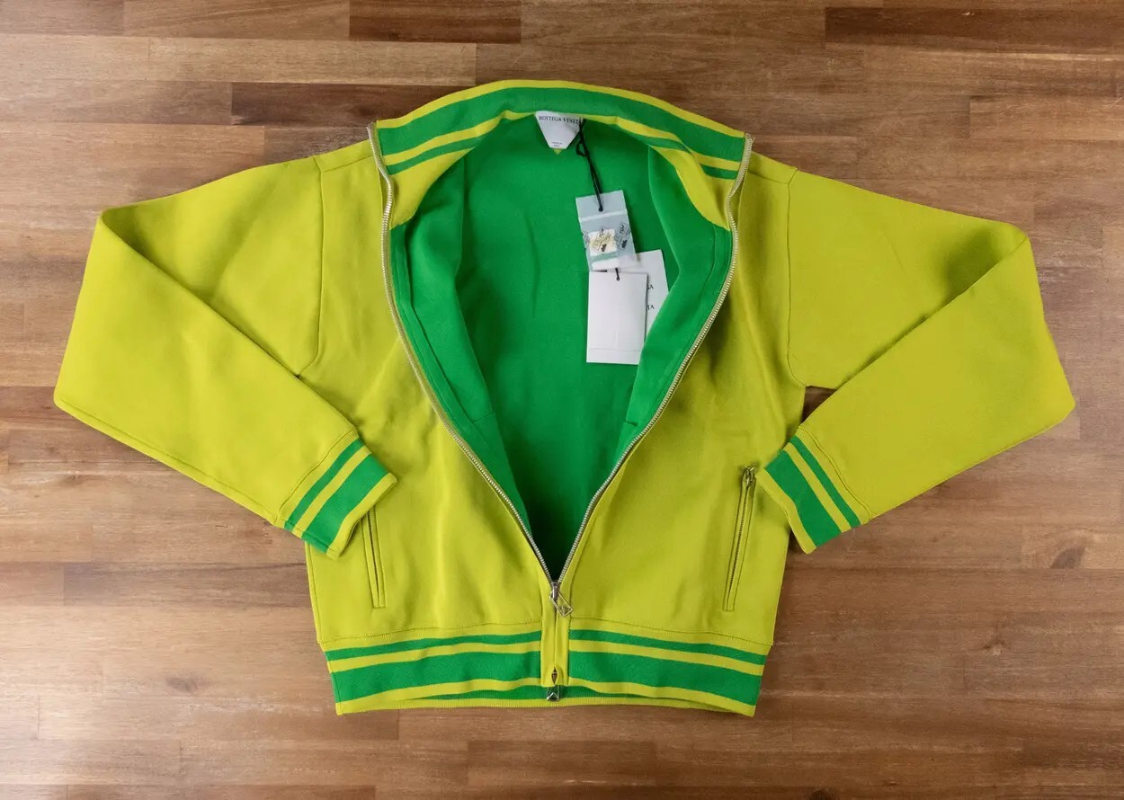 (NO CUSTOMS TAX) BOTTEGA VENETA green double layer tech fabric track jacket M