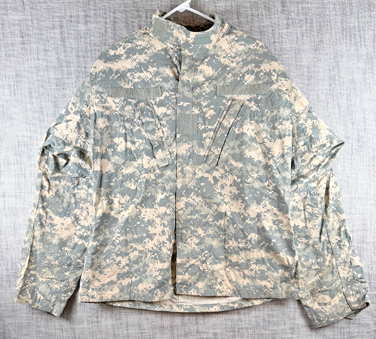 Size M – Military Surplus Army ACU Uniform Jacket Digital Camo