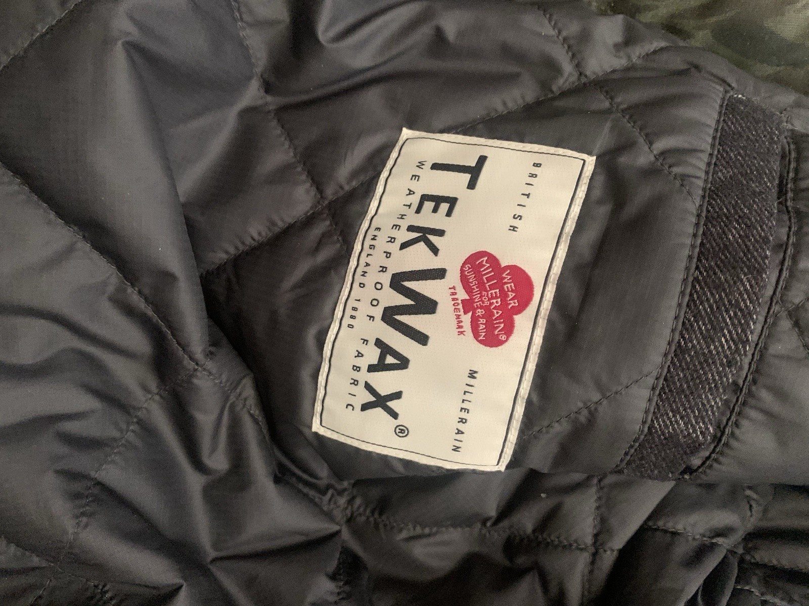 Flint and Tinder Huckberry Quilted Camo Waxed Jacket ( Size L – NWT)