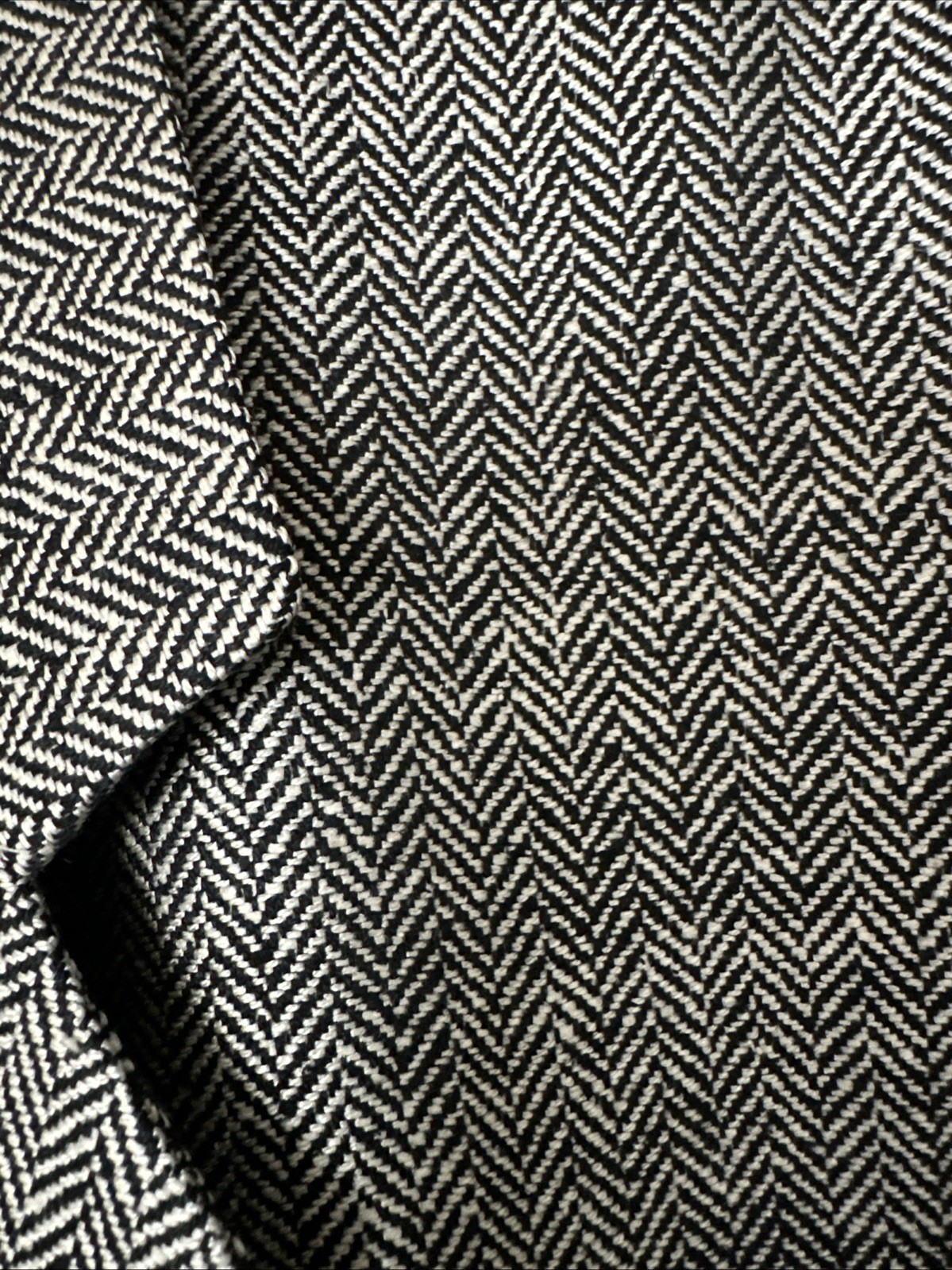 VTG Countess Mara 100% Silk 90s Sport Coat Men’s Size 46L Two Button Herringbone