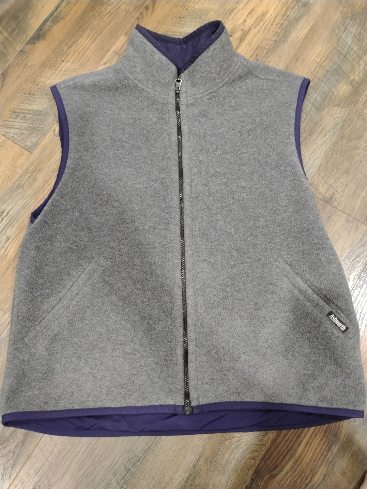 Ashworth Reversible Vest Men size L Gray Dark Purple Outdoor Spring Casual EUC