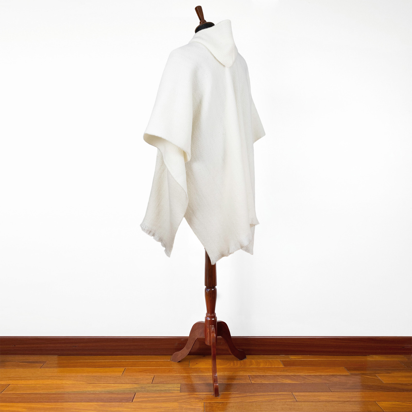 LLAMA WOOL WHITE MENS UNISEX LADY JEDI CAPE PONCHO JACKET WITH POCKET OTAVALO