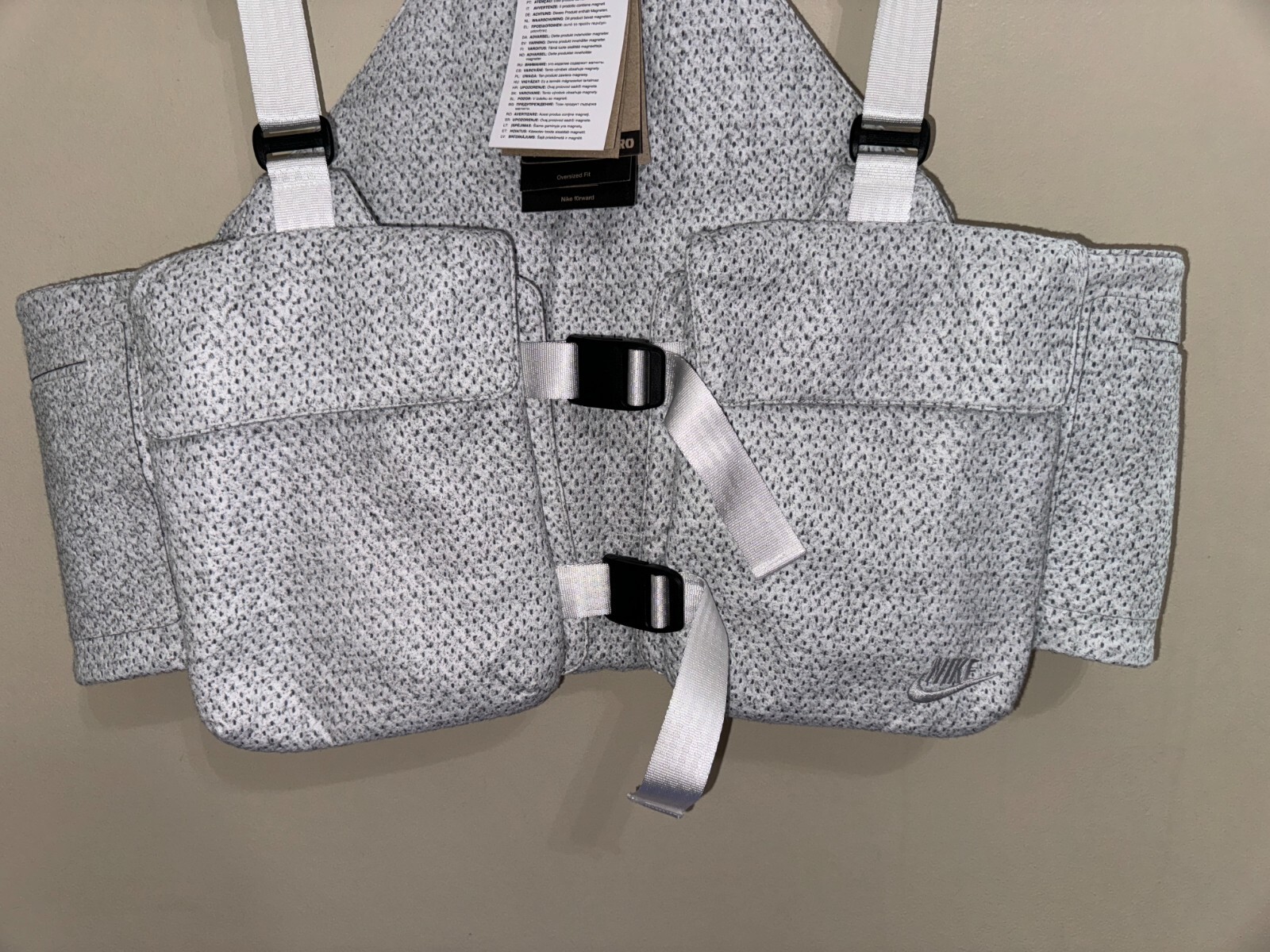 Nike Sportswear Tech Pack Gray Utility Vest Men’s Size S/M DX9403-084 NEW