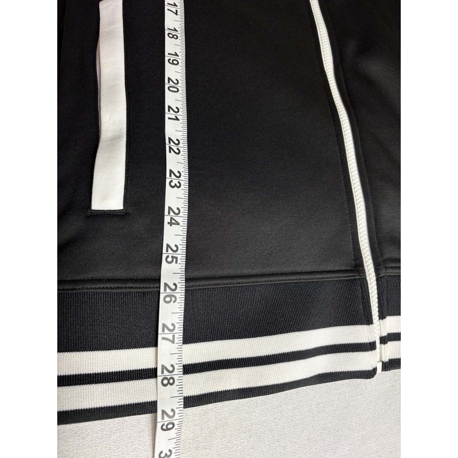 The North Face Men’s Track Jacket Extra Large Full Zip Black and White