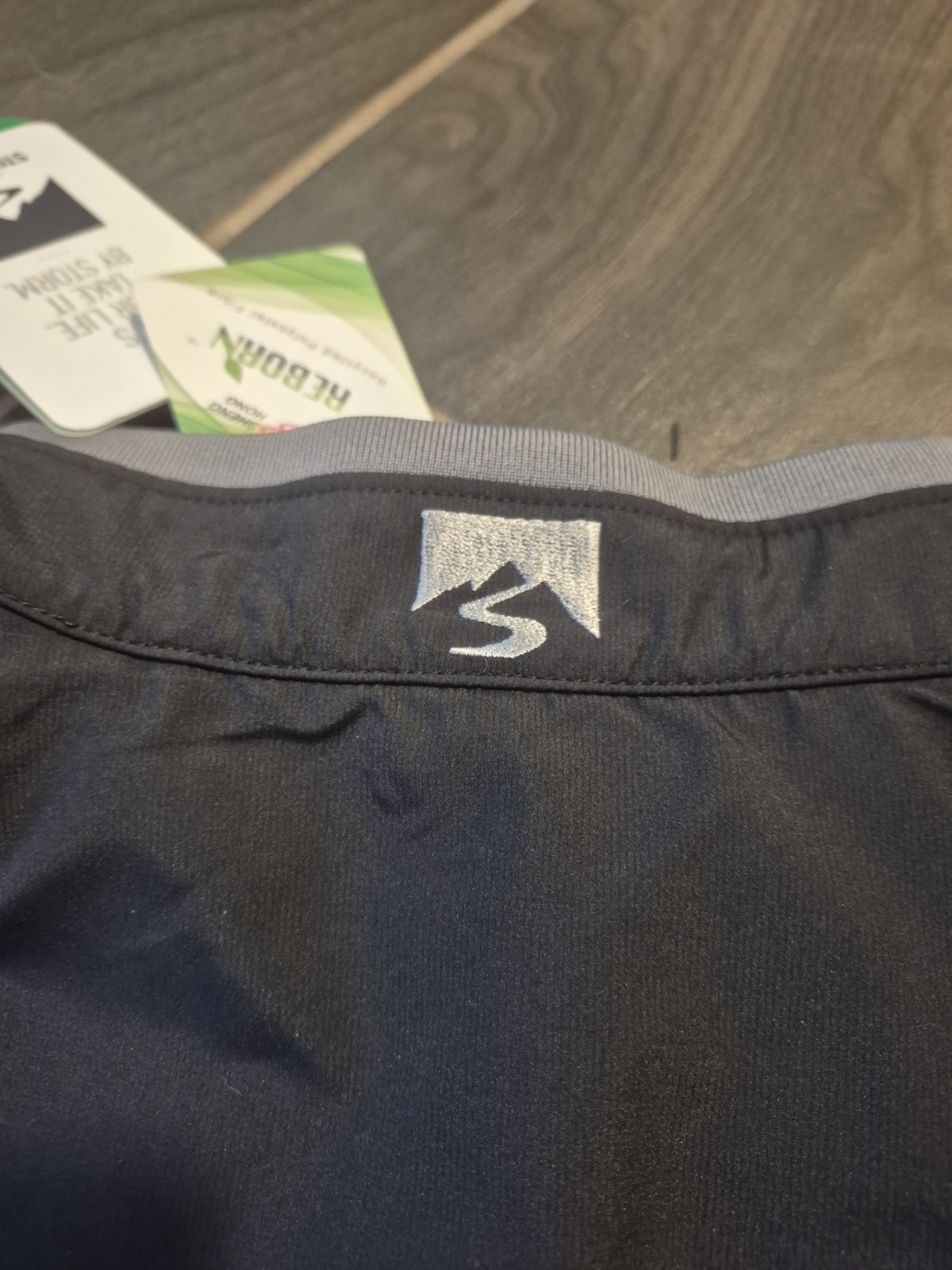 New Storm Creek Men’s Zip Up Vest Size Large Black Hiking Walking Jogging Vest