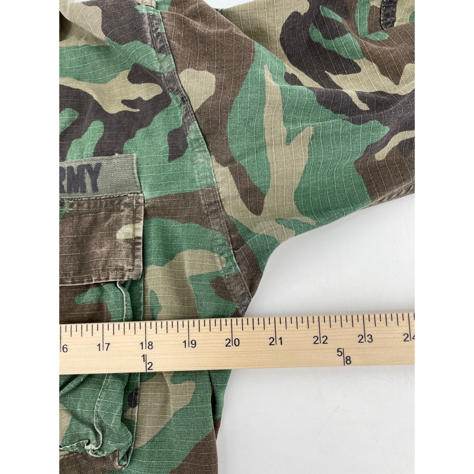US Army Woodland Camo Combat Coat Mens Small X-Short Green BDU Vintage Military