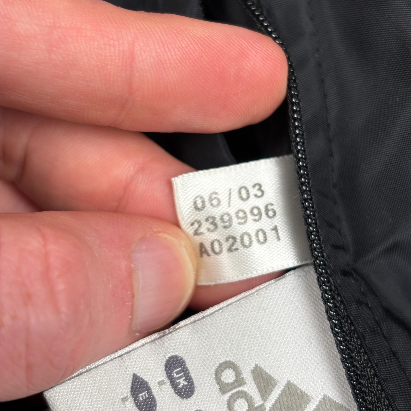 Vintage Y2K Adidas Reversible Jacket Mens L Black Gray Hoodie Full Zip Puffy