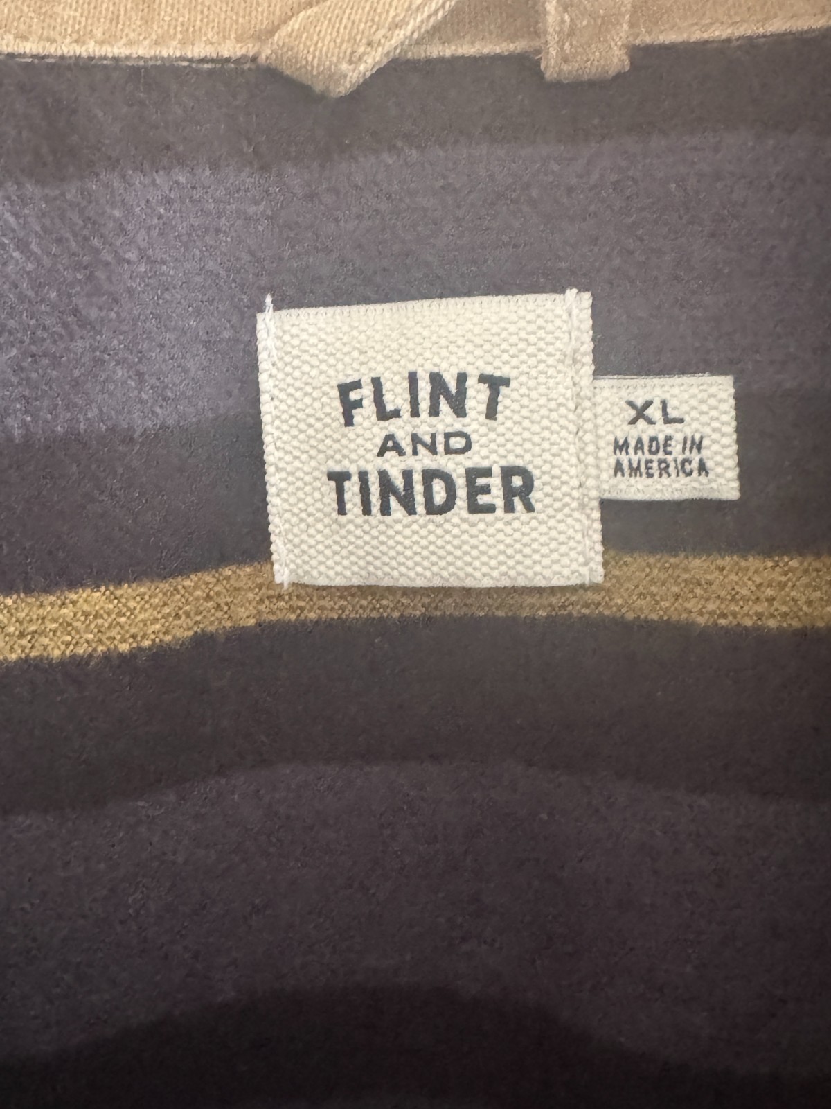 Flint and Tinder Jacket Mens XL Field Tan Flannel Lined Waxed Trucker Huckberry