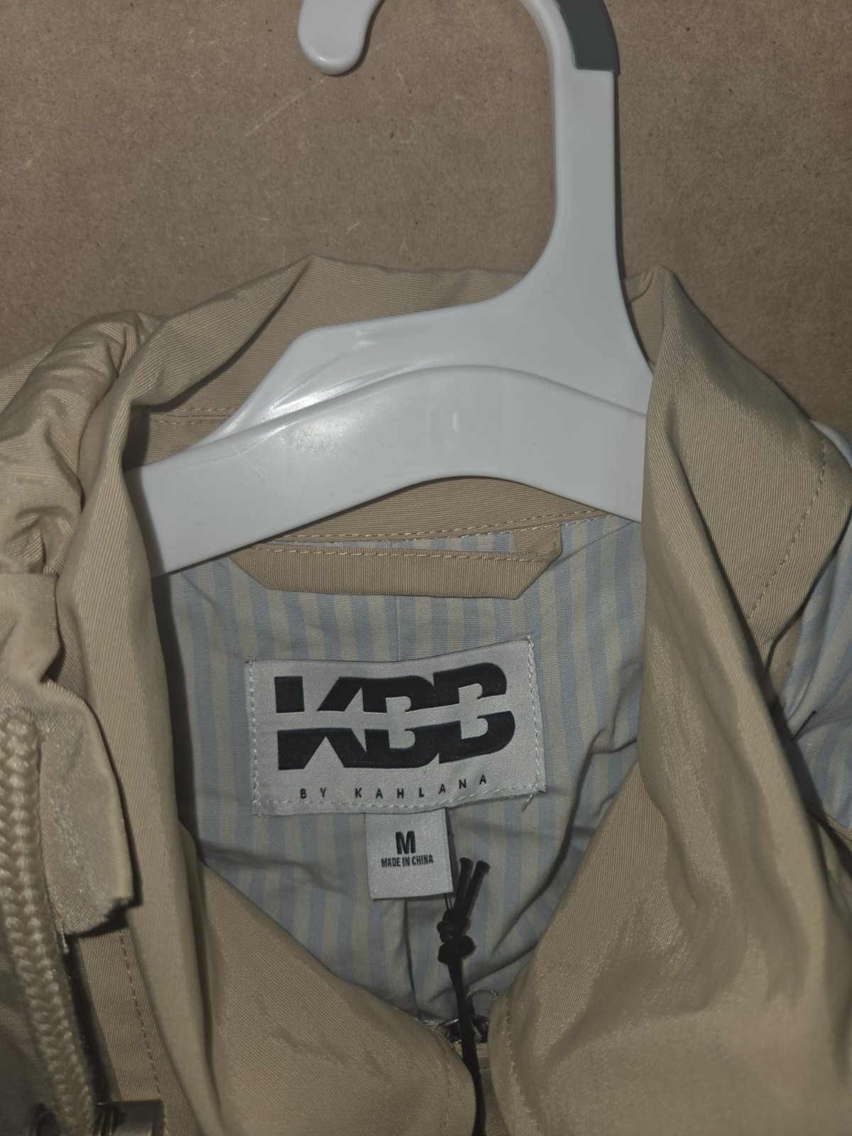 KBB by Kahlana Beige Hooded Anorak Jacket M Pockets Zip Button Drawstring