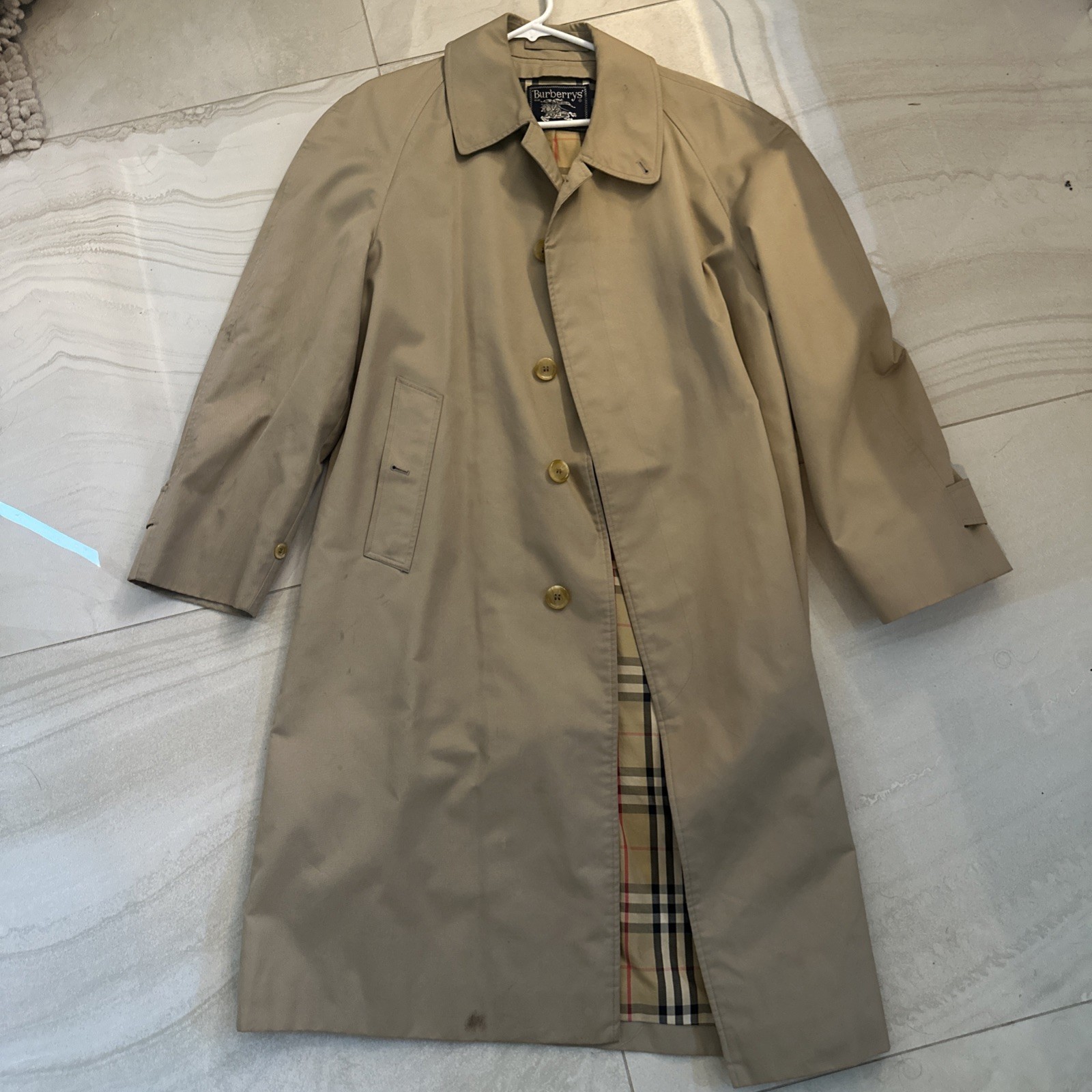 Vintage Burberrys Men’s Beige Trench Mac Coat Made England Nova Check LargeXL