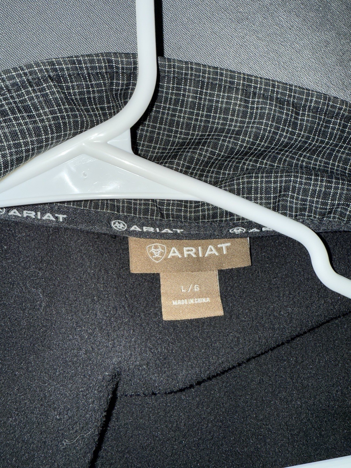 Ariat Men’s Black Check Softshell Jacket Full Zip Stand Collar Size L