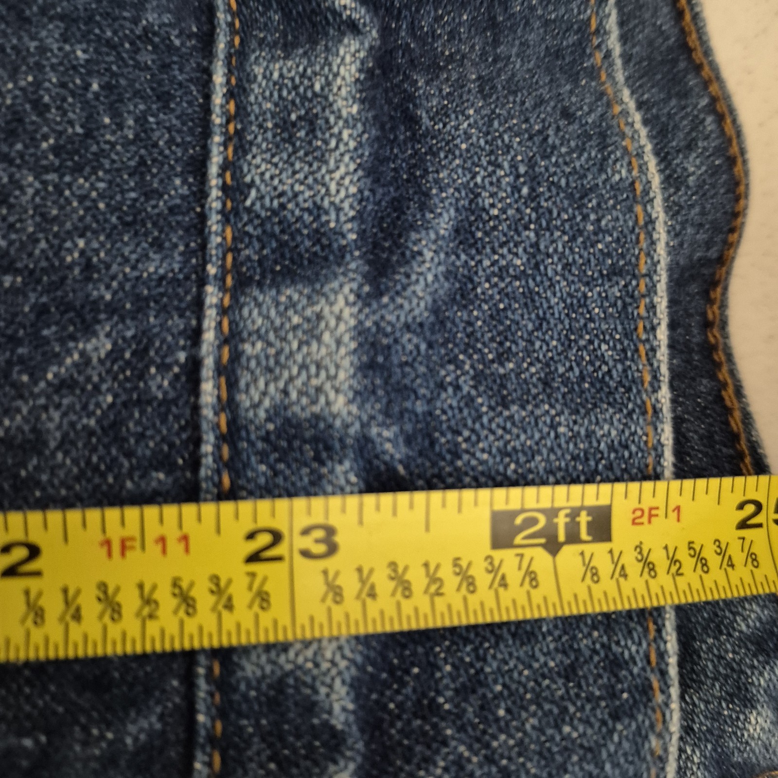 Wrangler Jacket Mens Medium Blue Denim Sherpa Lined Button Up USA Vintage