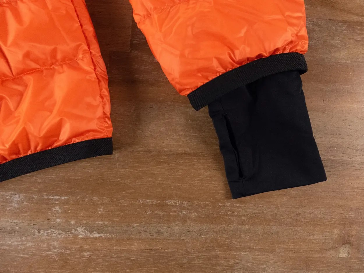 MONCLER Grenoble Kavik orange down puffer jacket Size 3XL / 6 authentic NWT