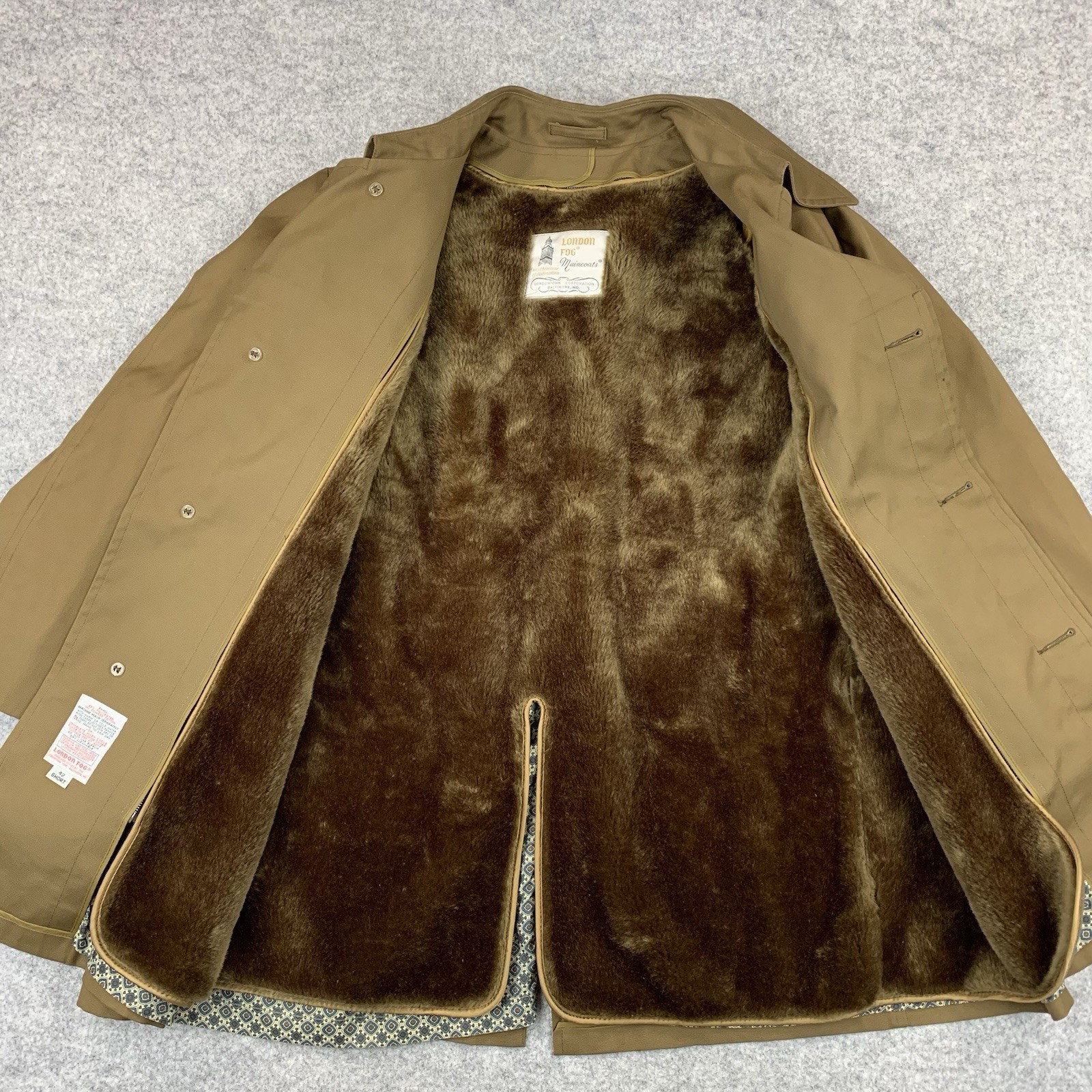Vintage London Fog Men’s Trench Coat with Zip Out Liner Size 42 Short Maincoats