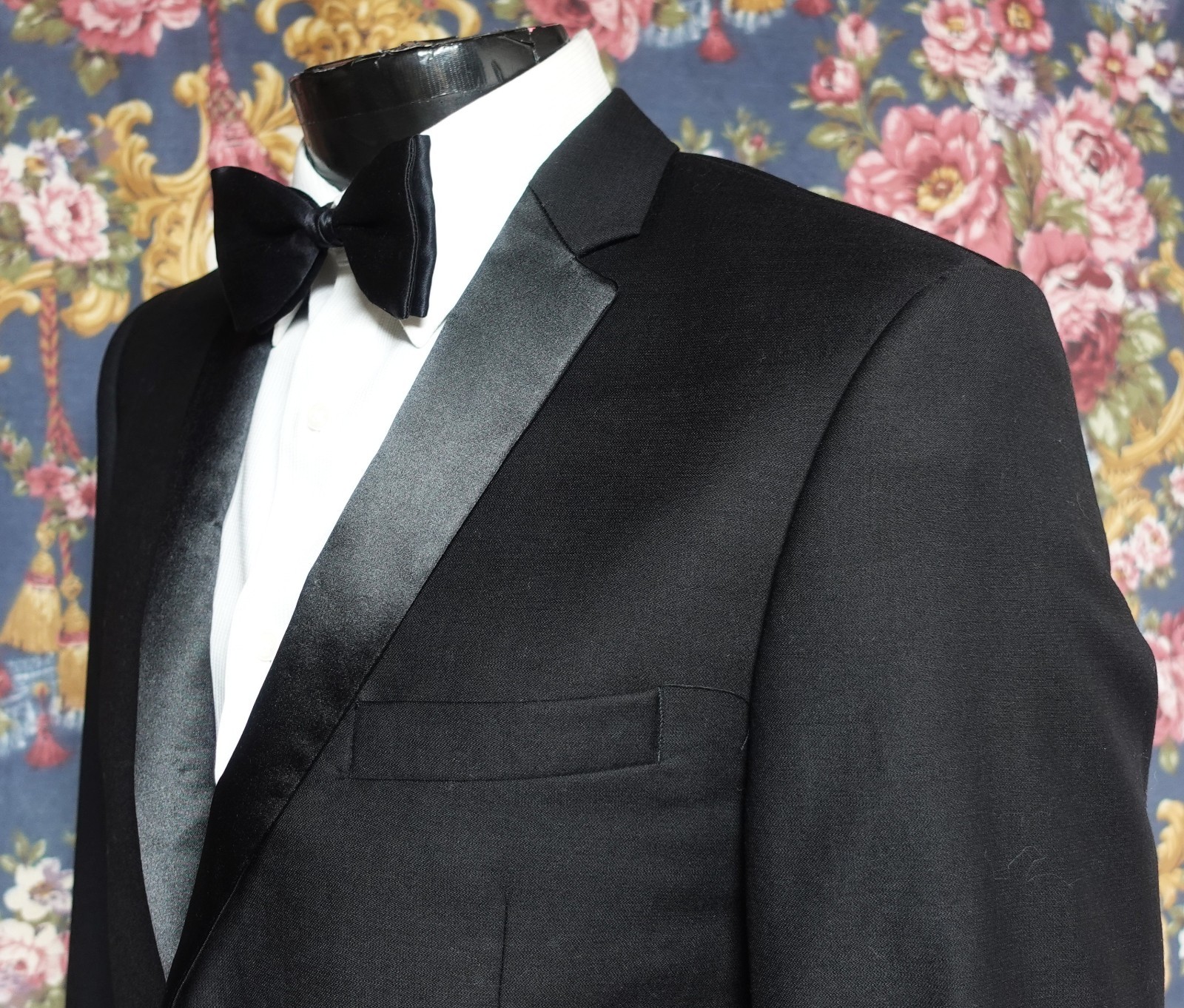 Joseph Tuxedo Jos. A. Bank Dinner Jacket 40L